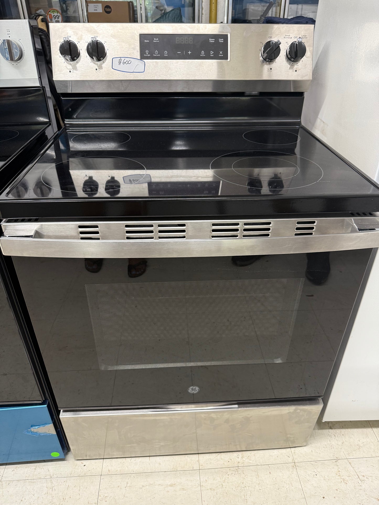 General Electric (GE) Stove Stainless Steel NEW