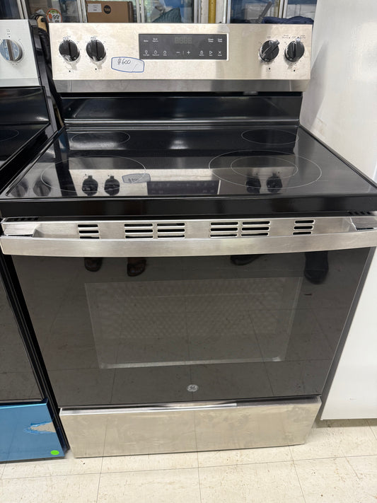 General Electric (GE) Stove Stainless Steel NEW